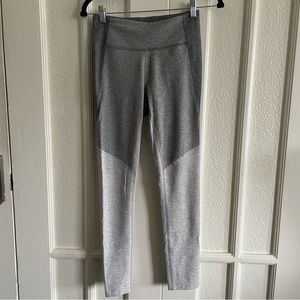 OV 7/8 Compression Leggings